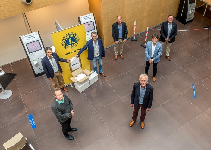 mondmaskers voor de het Sint-Andries Ziekenhuis