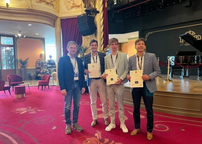 Uitreiking Young ambassador award 2022 in plopsaland